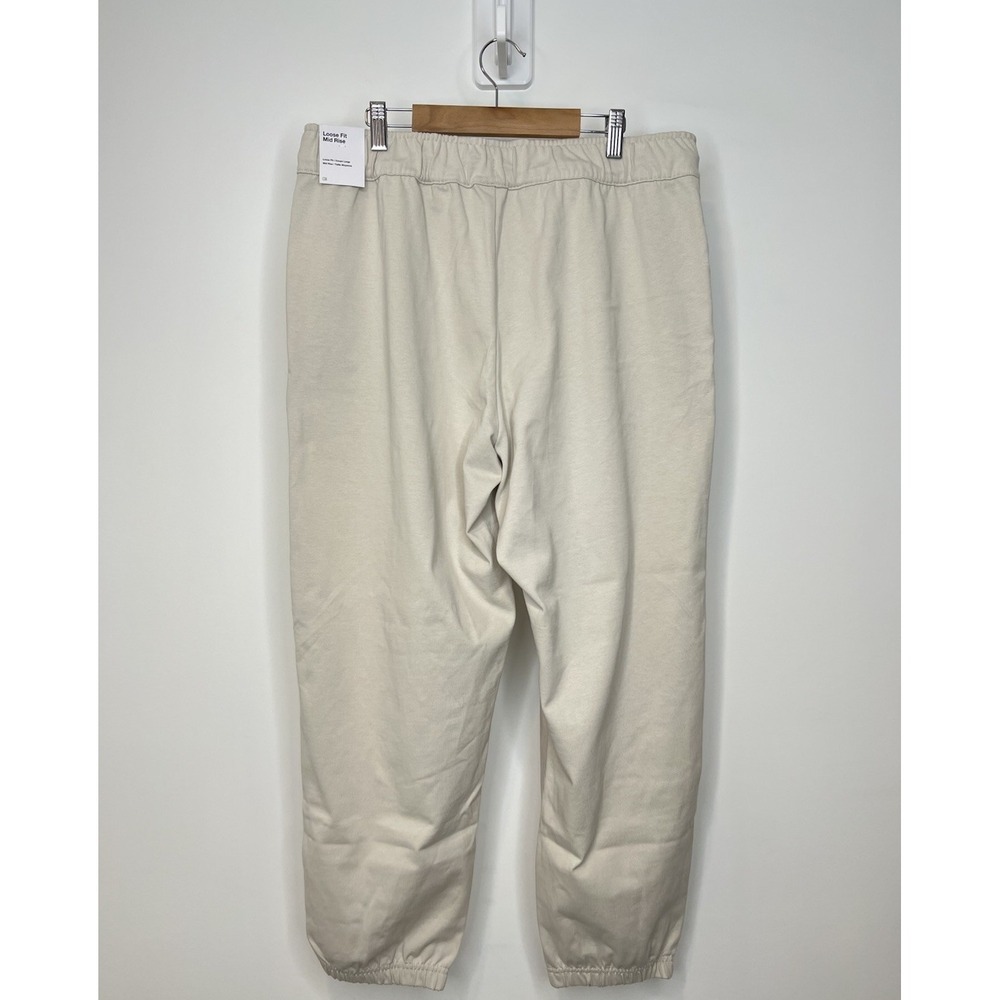 New Nike Loose Fit Mid-Rise Joggers Womens Large Beige Sweatpants Swoosh Logo - Picture 2 of 9